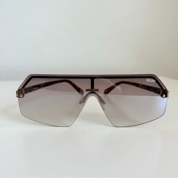 Quay Australia | Accessories | Quay Australia Wanna Party  display picture 2